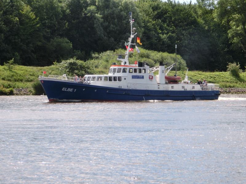 Fahrt durch den Nord-Ostsee-Kanal nach Kiel